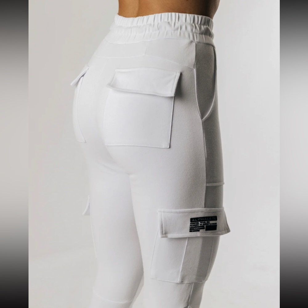 NWT Alphalete Identity Cargo Jogger